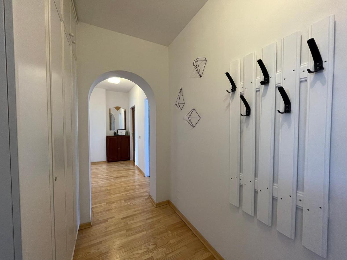 Spacious 3Bd Top Floor Flat Close To Lake Klagenfurt am Woerthersee Exterior photo